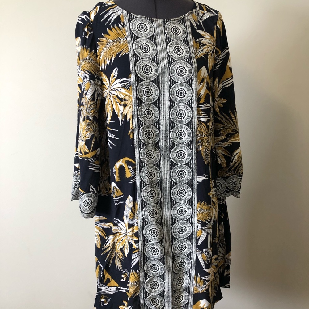 H&M 3/4 sleeve dress
